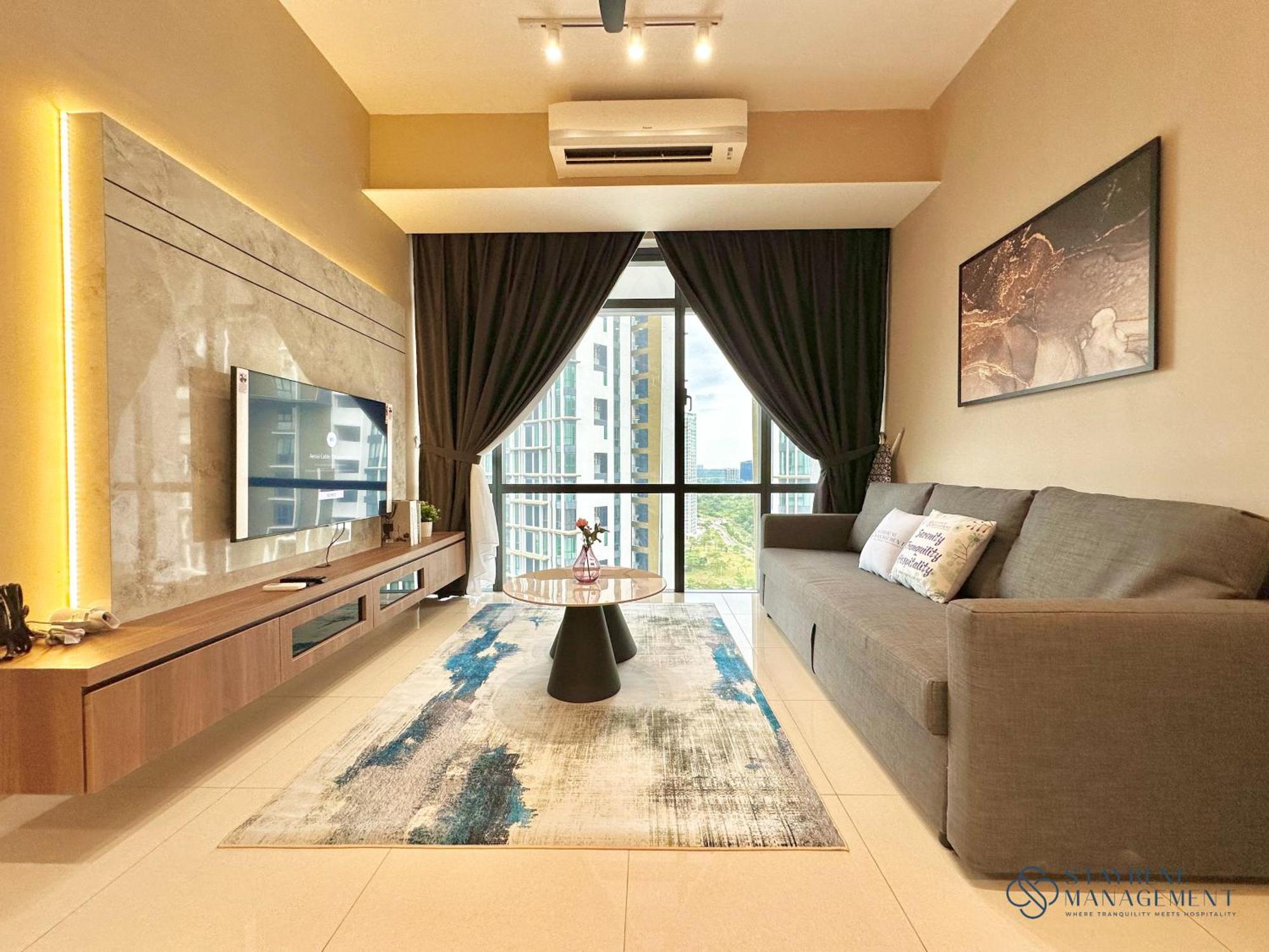 Grand Medini Residence Nusajaya By Stayrene Oda fotoğraf