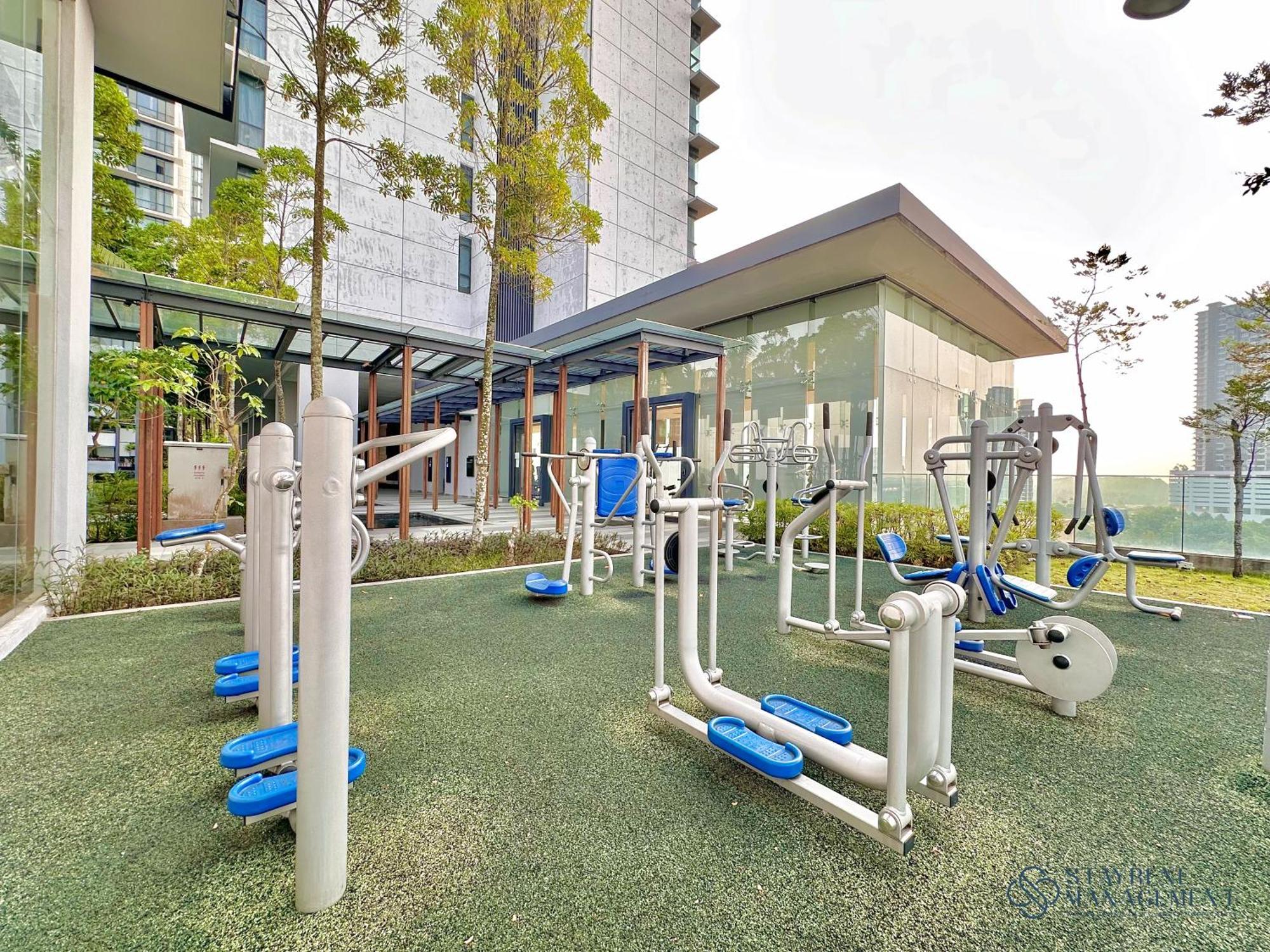 Grand Medini Residence Nusajaya By Stayrene Dış mekan fotoğraf